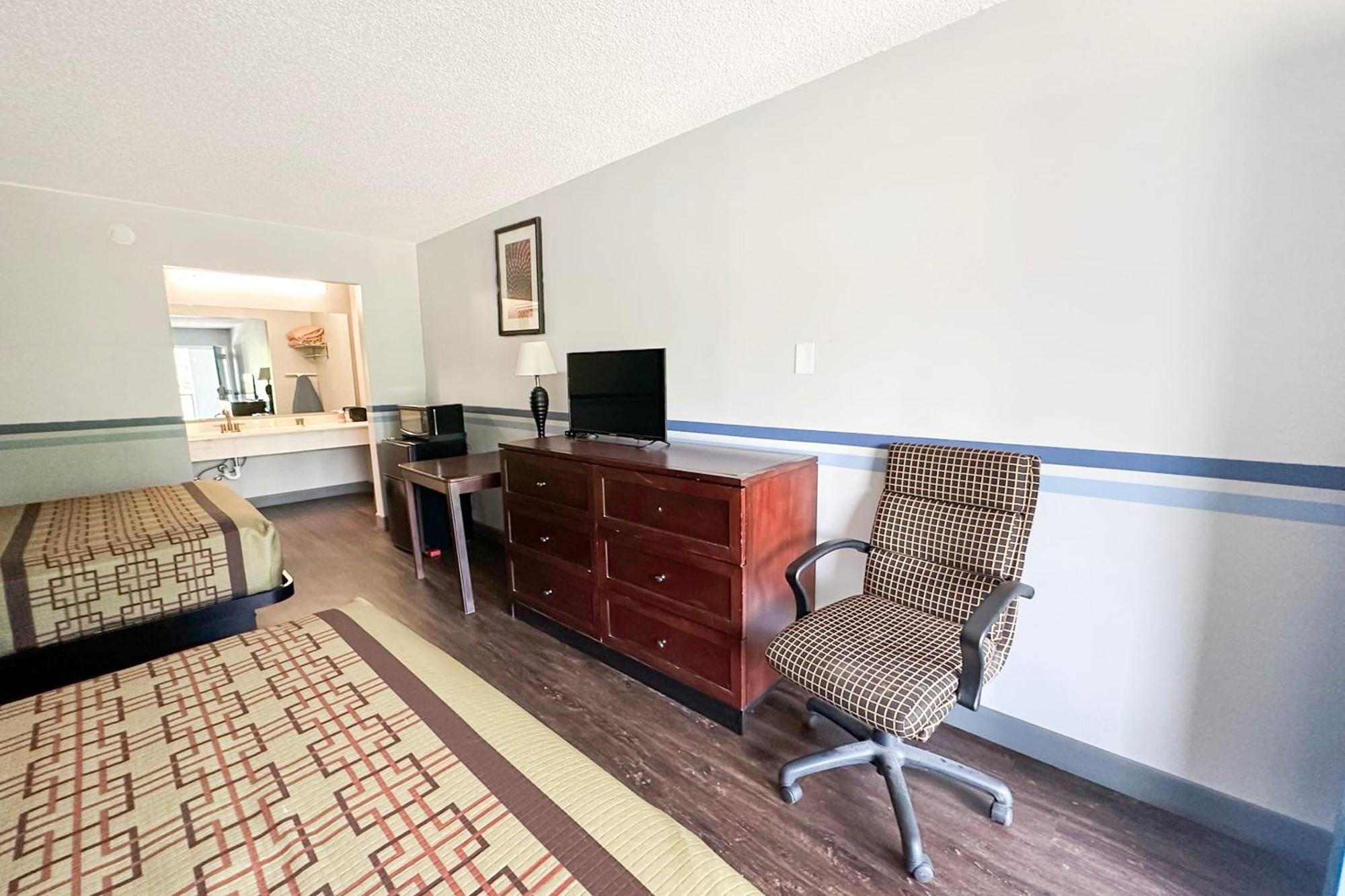 Executive Ridgeway
